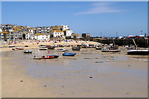 SW5240 : St Ives Harbour by Pierre Terre