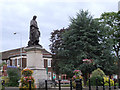 Sir Isaac Newton statue Grantham