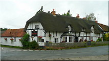 SU5890 : The Red Lion, Brightwell-cum-Sotwell by Jonathan Billinger