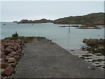 NM2923 : Fionnphort: small stone jetty by Chris Downer