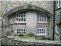 House in an arch, Chapel Hill, Settle