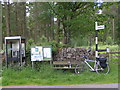 The telephone box and notice board at the turning to Longdales