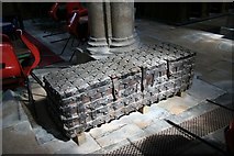 TF2340 : Parish chest by Richard Croft