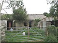 Disused farm buildings at Pen-singrig