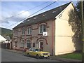 Hendrewen Hotel, Hendrewen Rd, Blaencwm