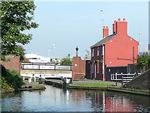 SP0889 : Lock No 23, Birmingham and Fazeley Canal in Aston by Roger  D Kidd
